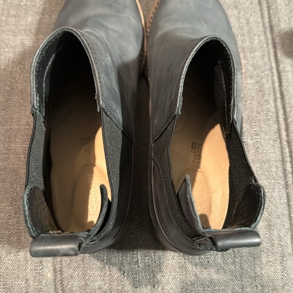 CLARKS Women’s Monica Blue Gray Leather Ankle Booties size 8 - Picture 10 of 10